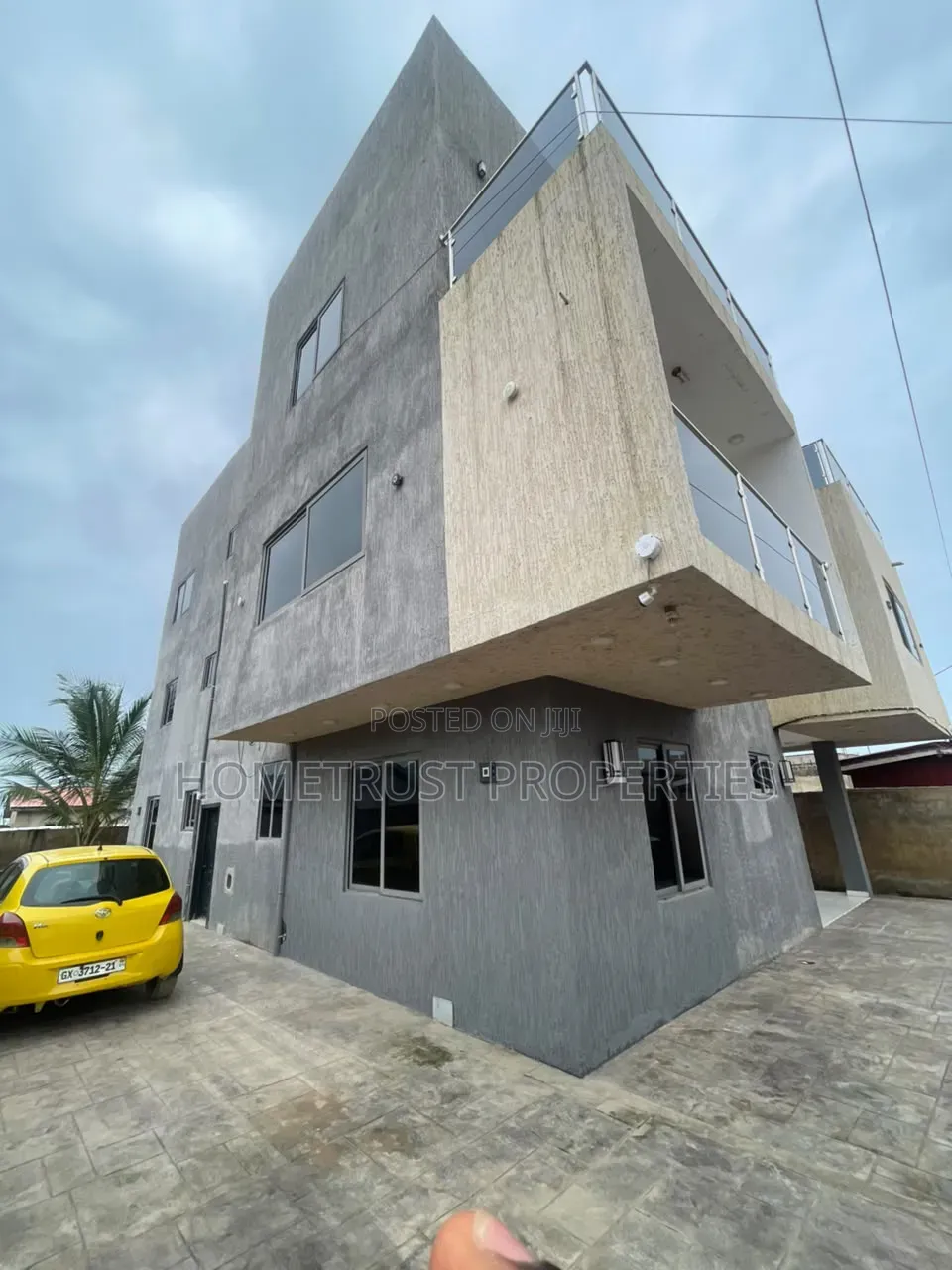 8bdrm Duplex in Mallam Tetegu for sale in Tetegu