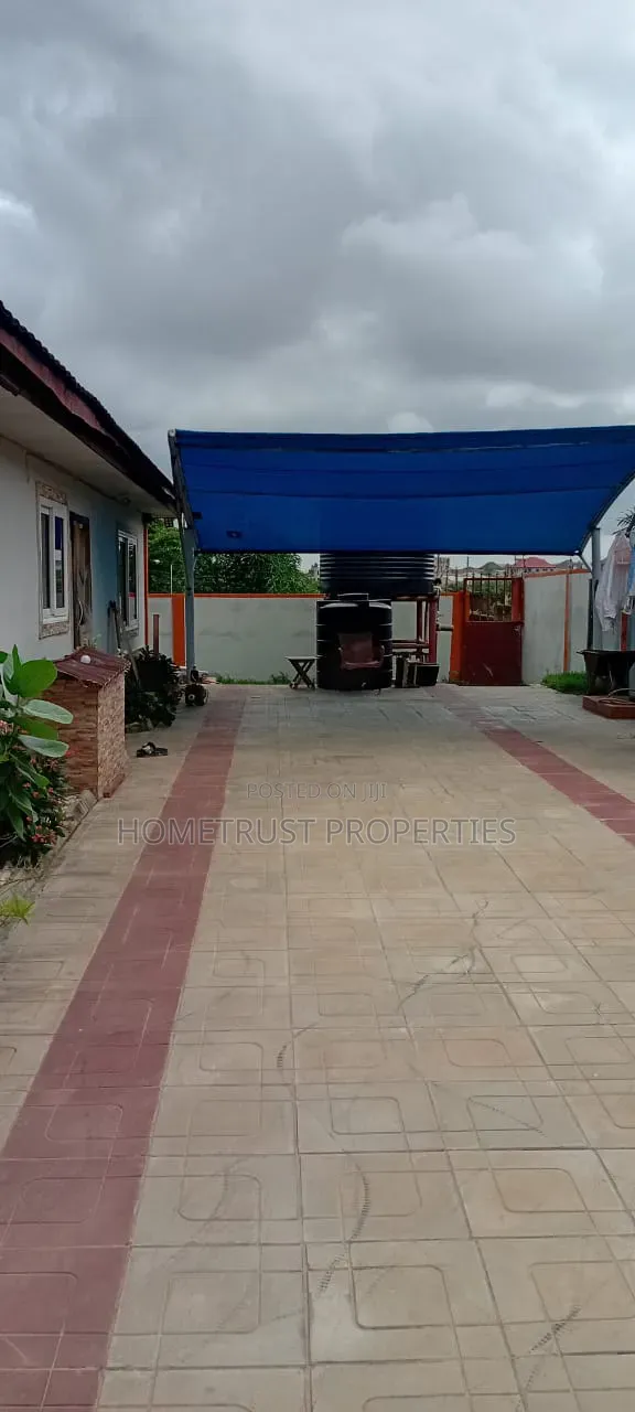 5bdrm Duplex in Ablekuma Ga Odumase, Pentecost for rent in Pentecost