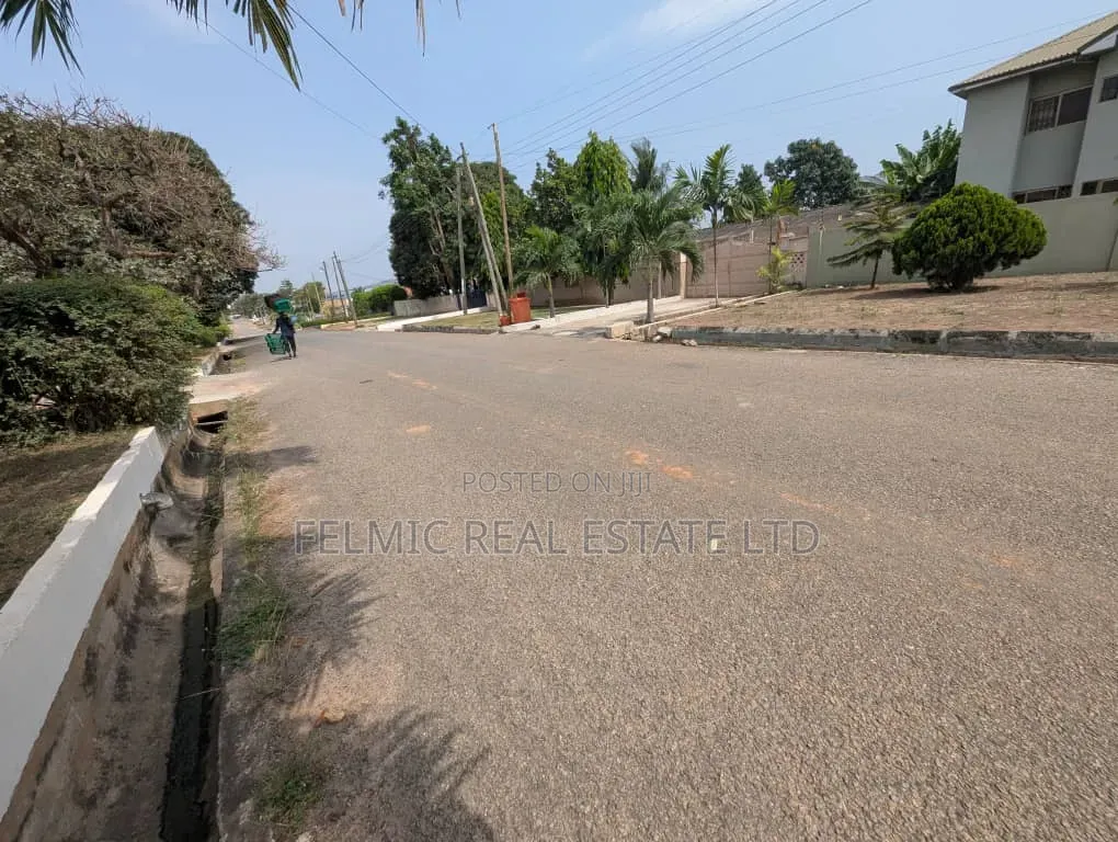 2bdrm Apartment in Achimota Cfc for rent in CFC Estates