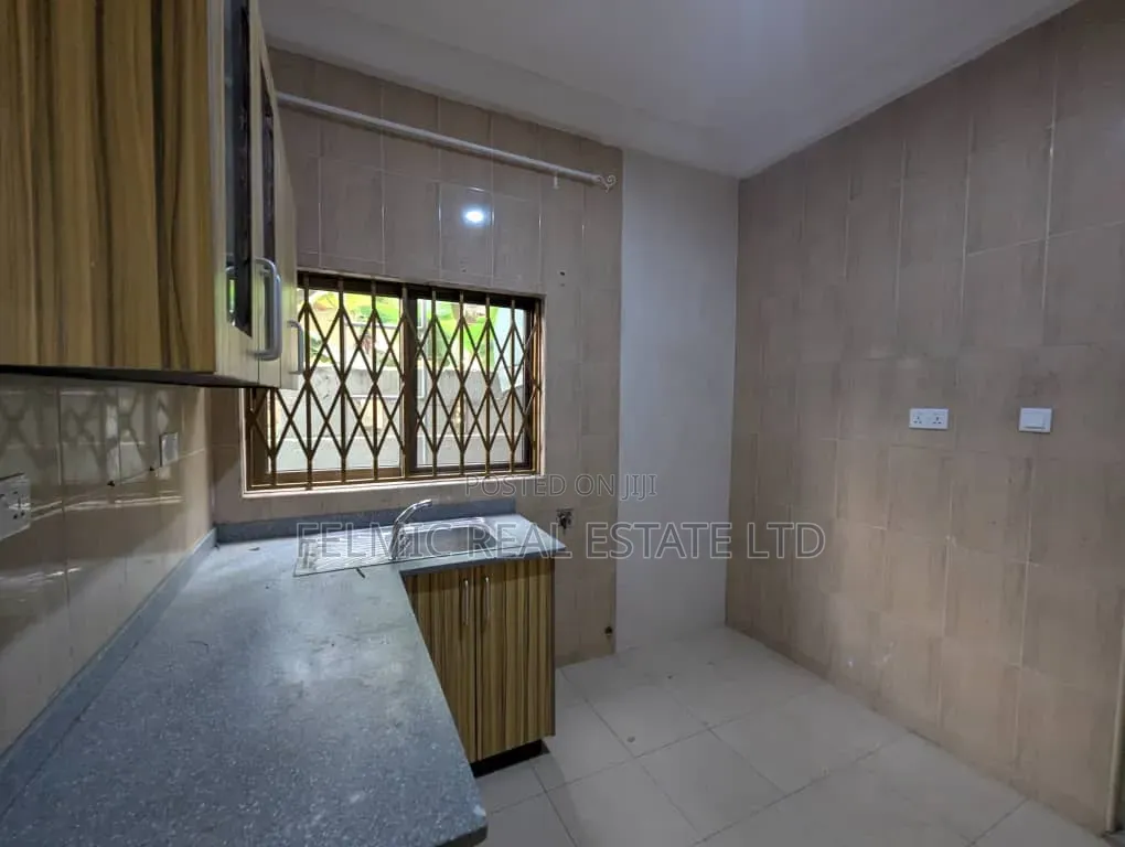2bdrm Apartment in Achimota Cfc for rent in CFC Estates