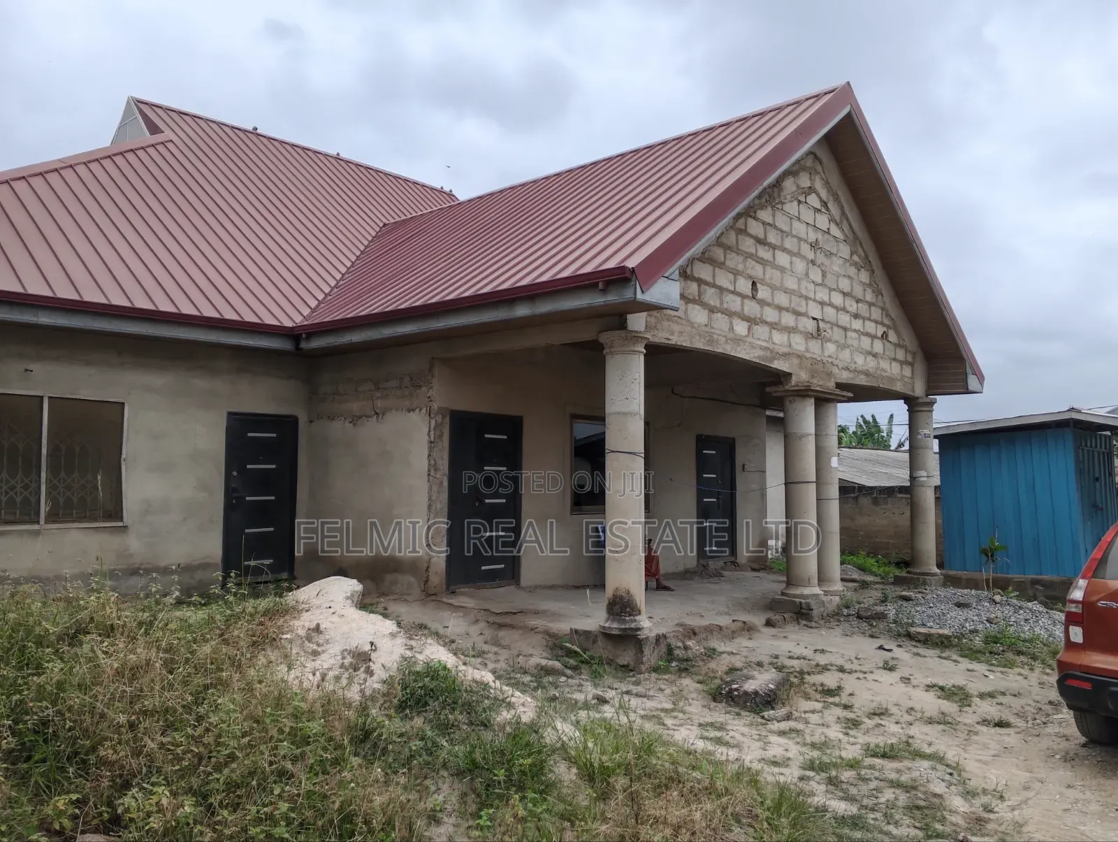 5bdrm House in Amasaman Abeanse for sale in Amasaman