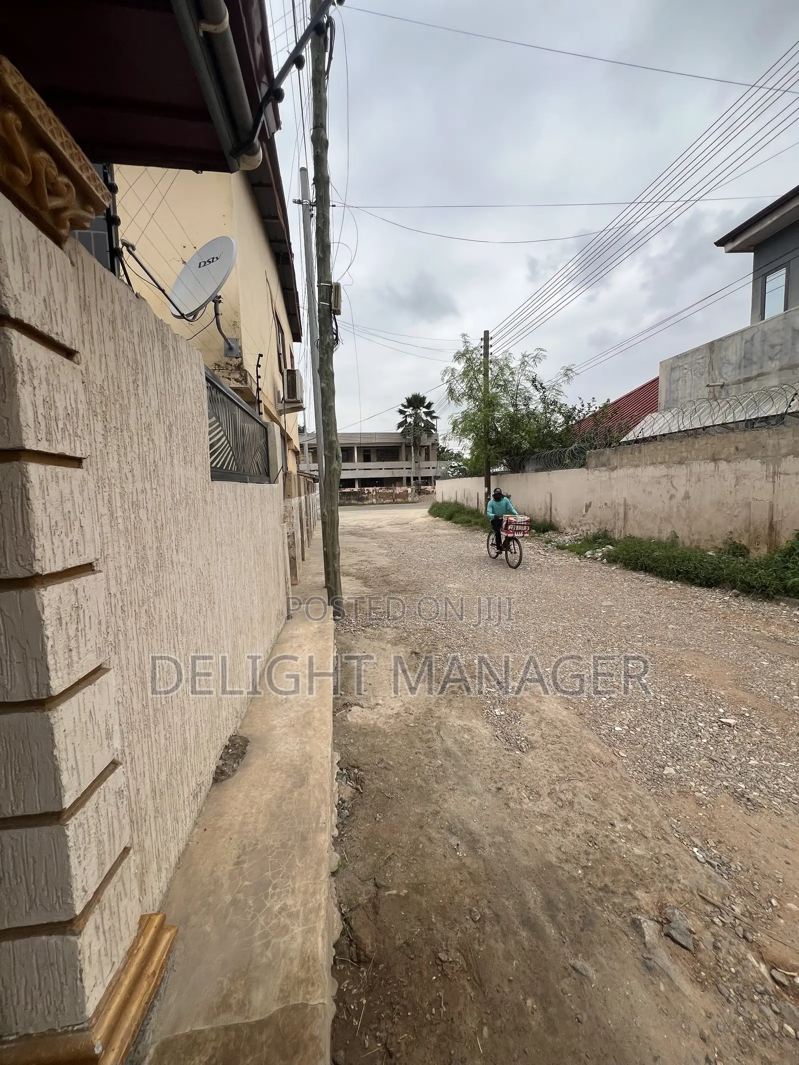 Single Shop for Rent at Dzorwulu in Dzorwulu