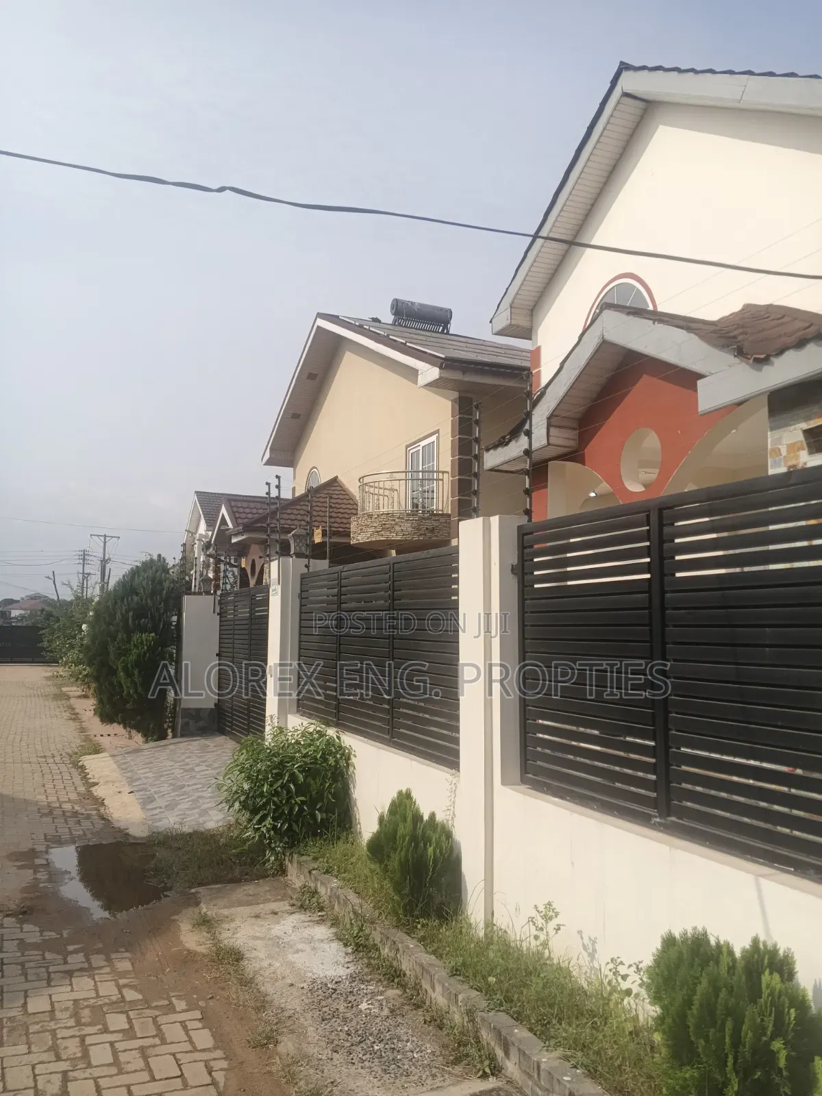 3bdrm Duplex in Medina, Housing Down for rent in Housing Down