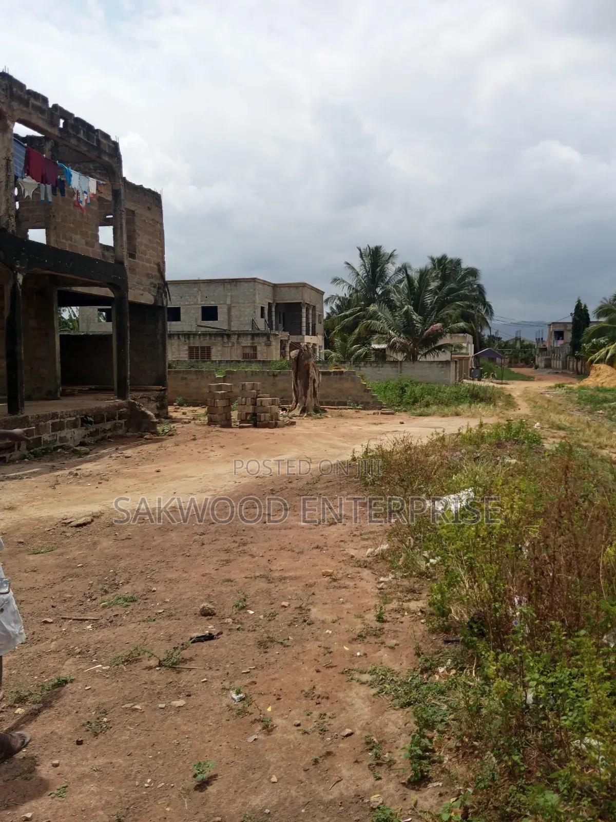 8bdrm House in Sakwood Properties, Adenta for sale in Adenta