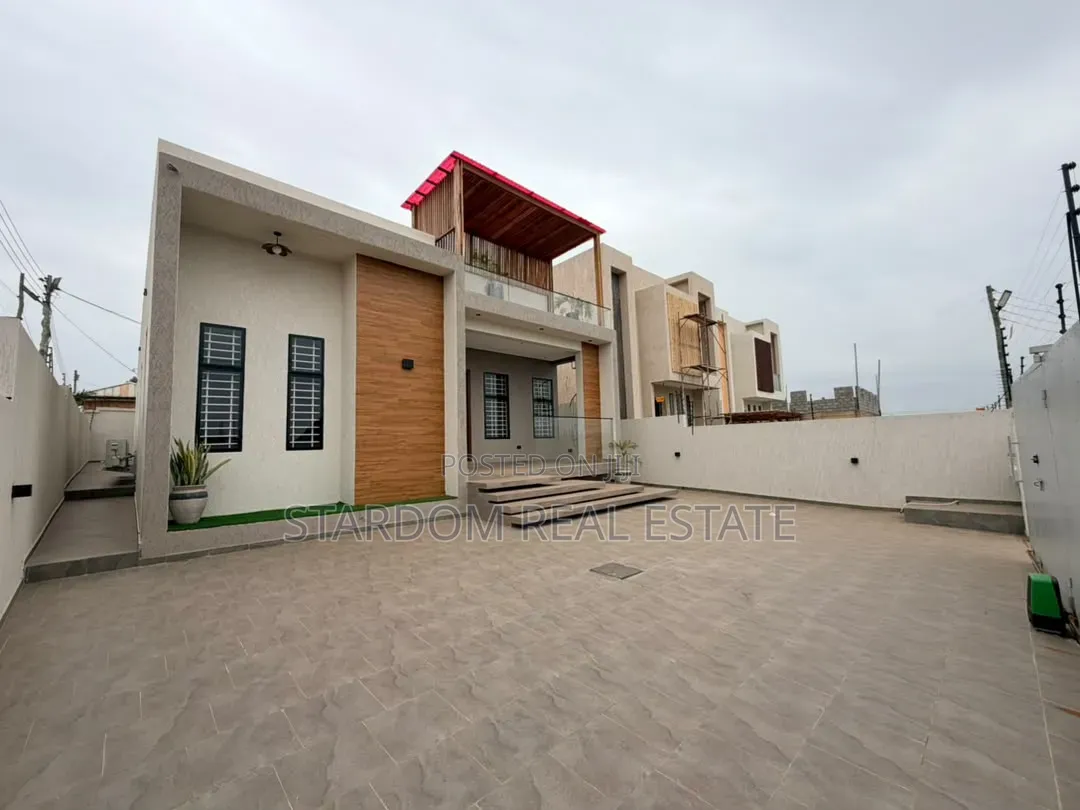 3bdrm Bungalow in East Legon Hills, Boundary Road Area for sale in Boundary Road Area