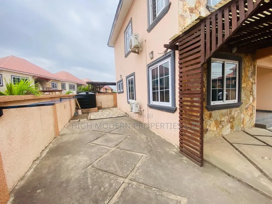 3bdrm House in Achimota Golf City, Mile 7 for rent in Mile 7