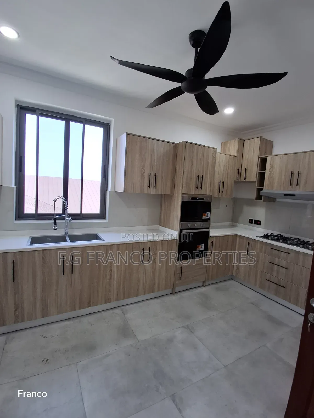 4bdrm Apartment in Kg Franco Properties, Manet Junction for rent in Manet Junction