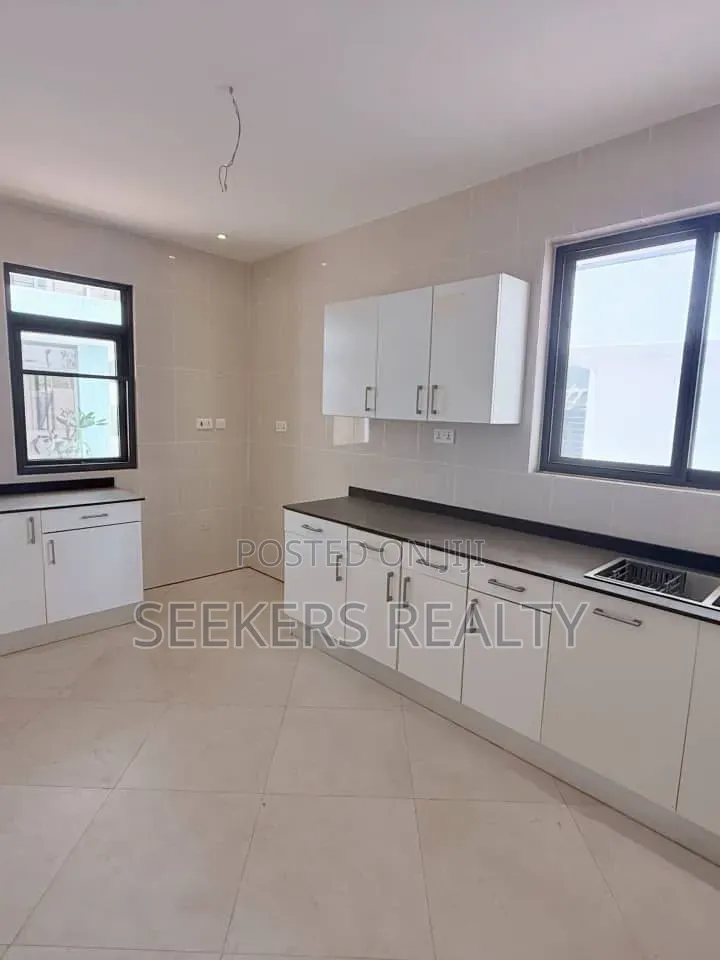 3bdrm House in Seekers Realty, Lincoln School Area for rent in Lincoln School Area