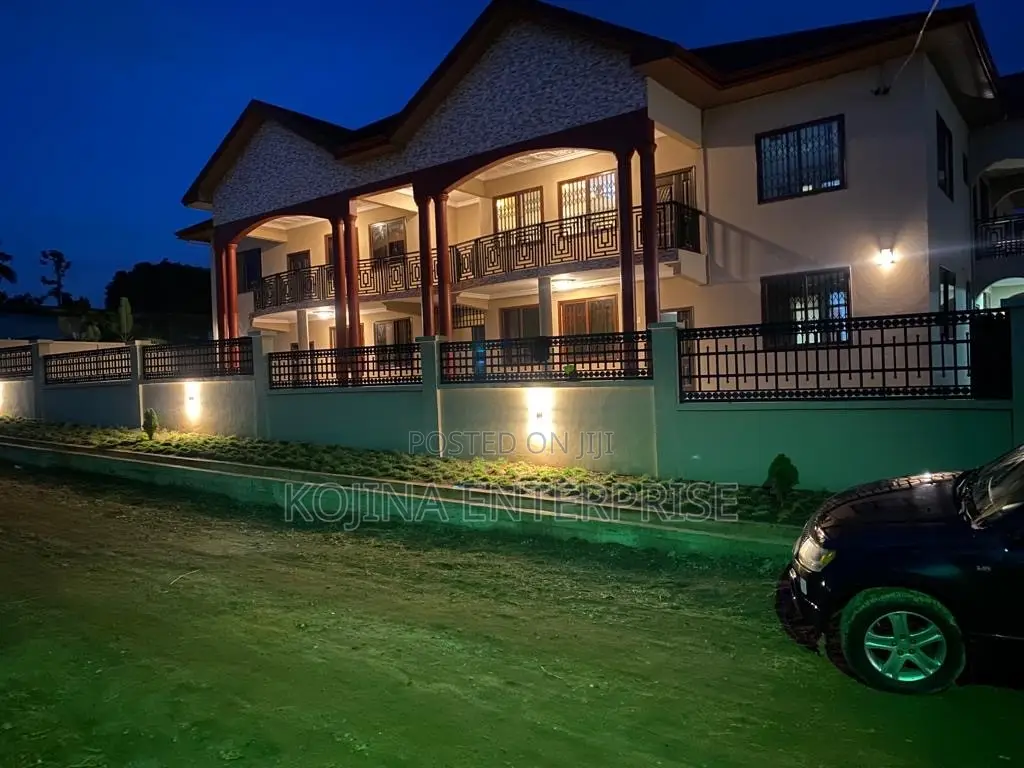 3bdrm Apartment in Atonsu Esreso, Kumasi Metropolitan for rent in Kumasi Metropolitan