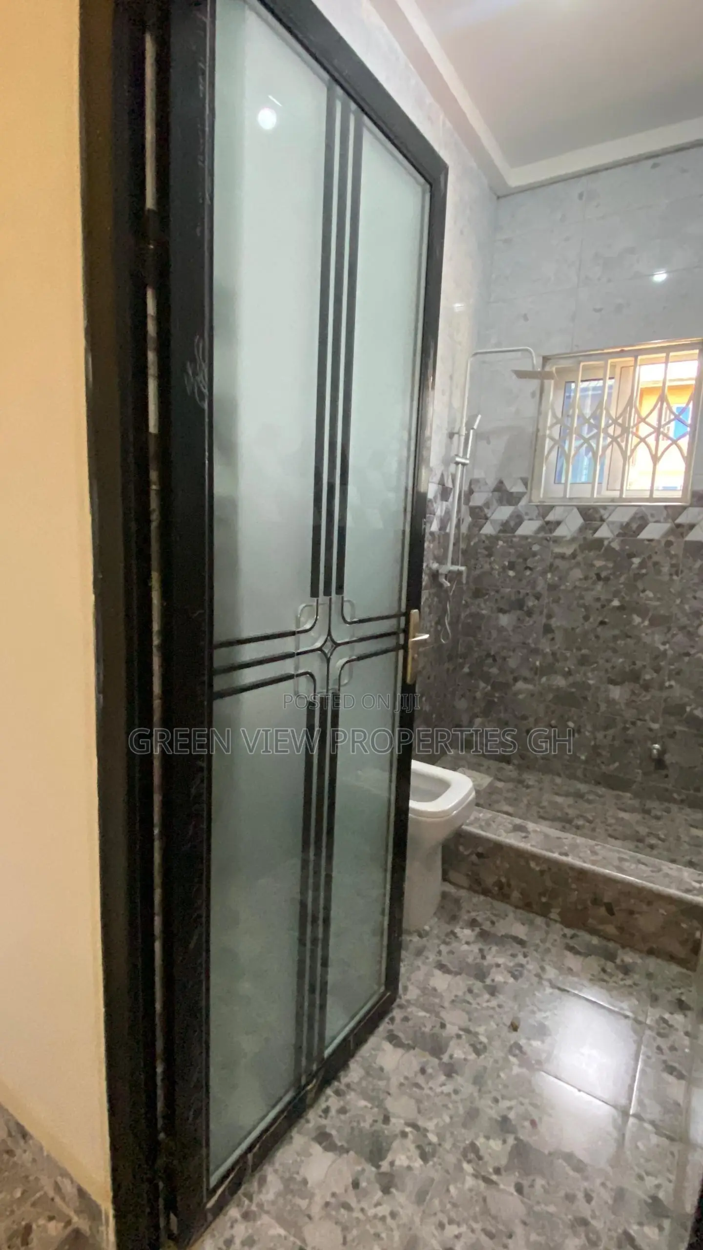1bdrm Apartment in West Hills Mall Area for rent in West Hills Mall Area