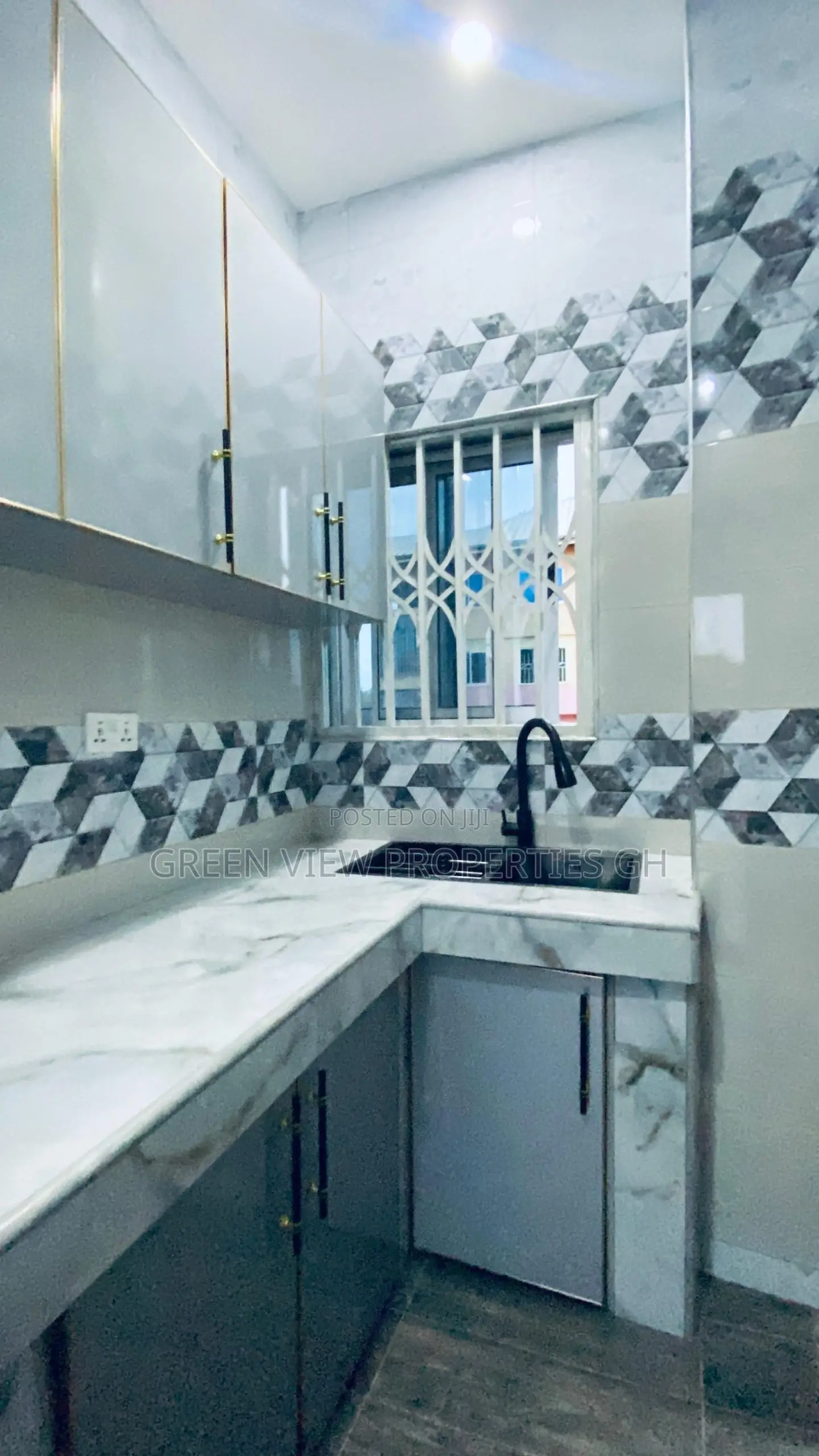 1bdrm Apartment in West Hills Mall Area for rent in West Hills Mall Area