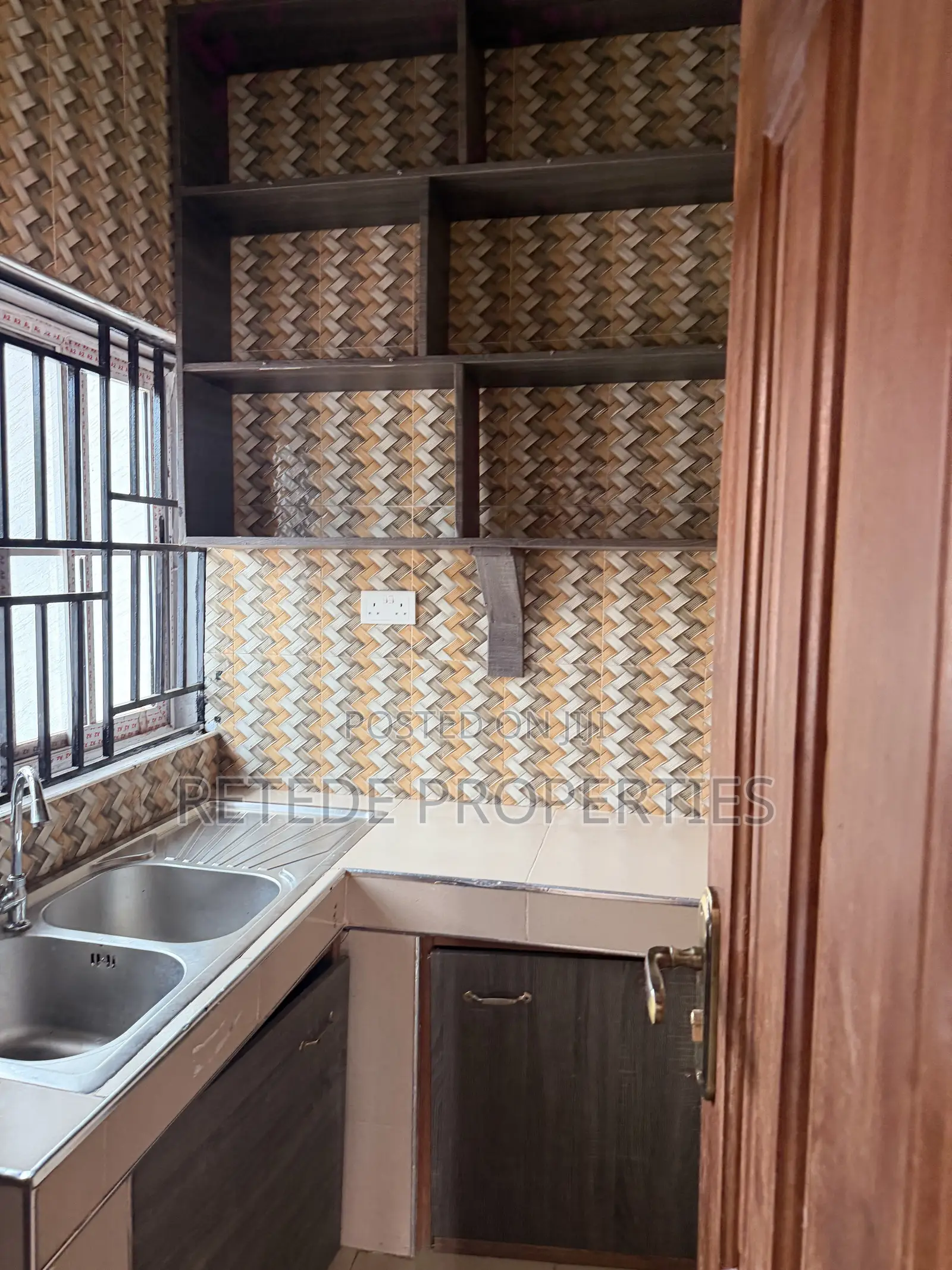 1bdrm Apartment in Retede Properties, Atwima Kwanwoma for rent in Atwima Kwanwoma