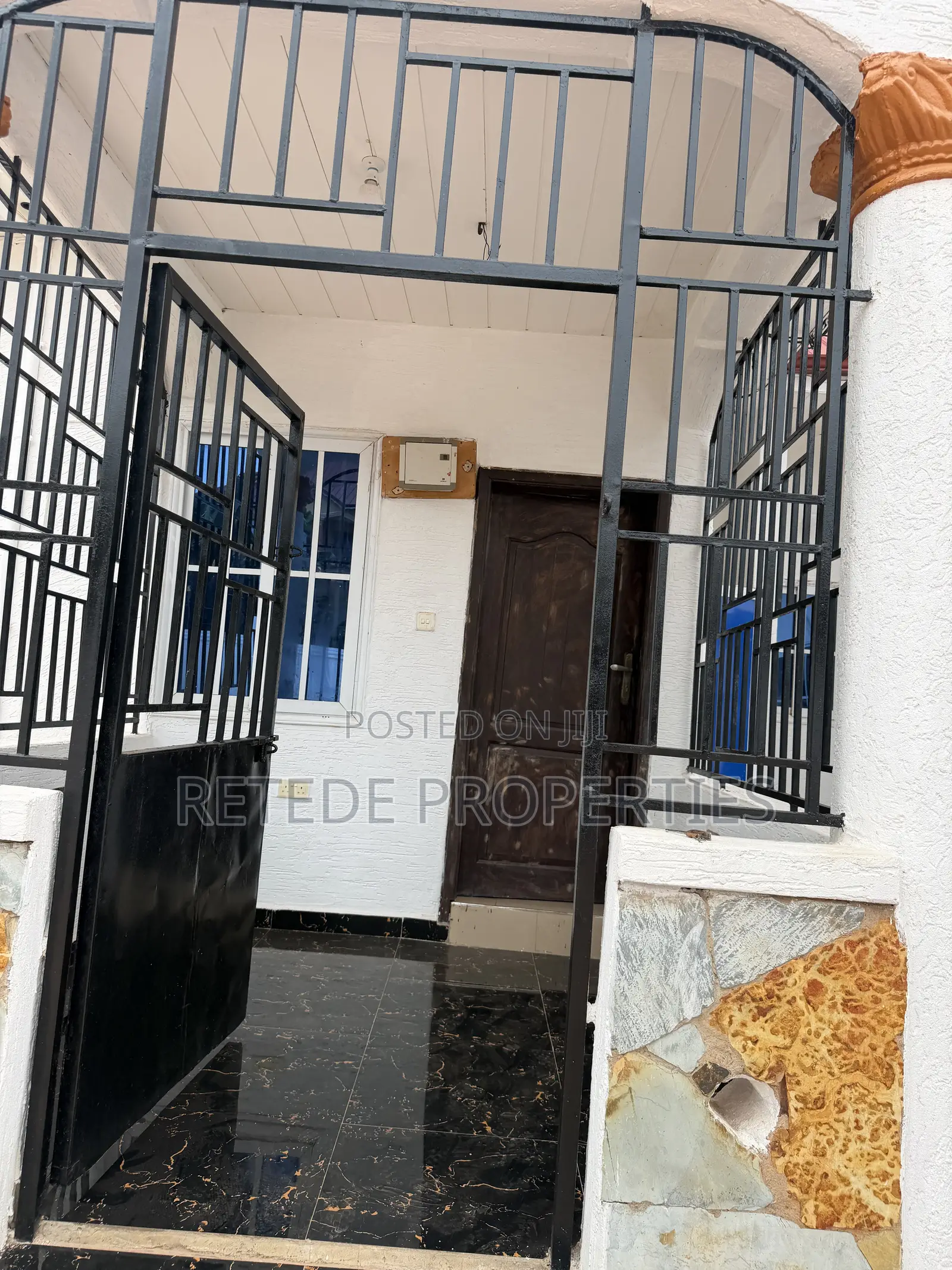 1bdrm Apartment in Retede Properties, Atwima Kwanwoma for rent in Atwima Kwanwoma