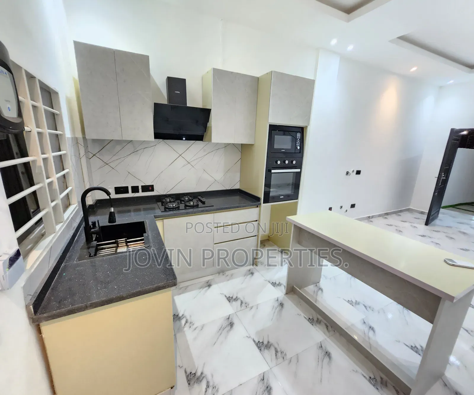 2bdrm Townhouse / Terrace in Jovin Properties, American House for rent in American House