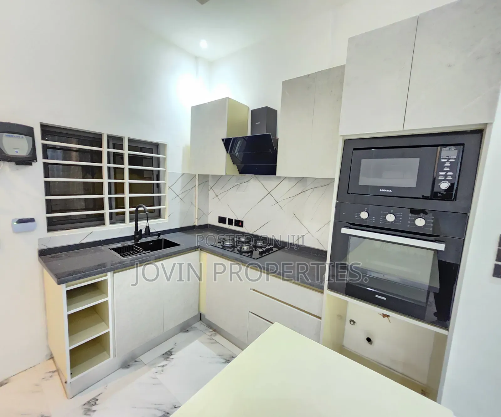 2bdrm Townhouse / Terrace in Jovin Properties, American House for rent in American House