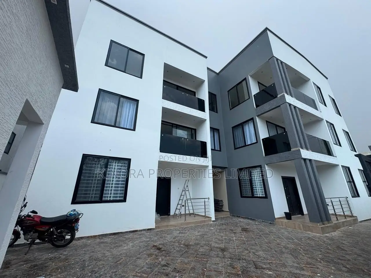 2bdrm Apartment in Nthc Estate, East Legon for rent in East Legon