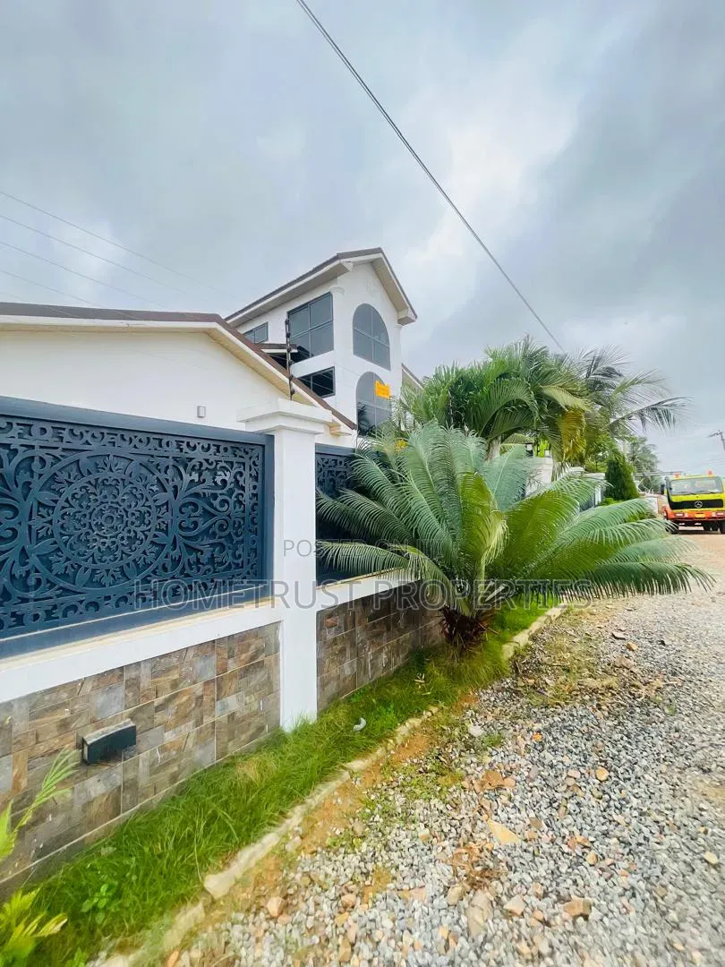 Furnished 7bdrm Duplex in Ofankor Agya Herbal for sale in Ofankor