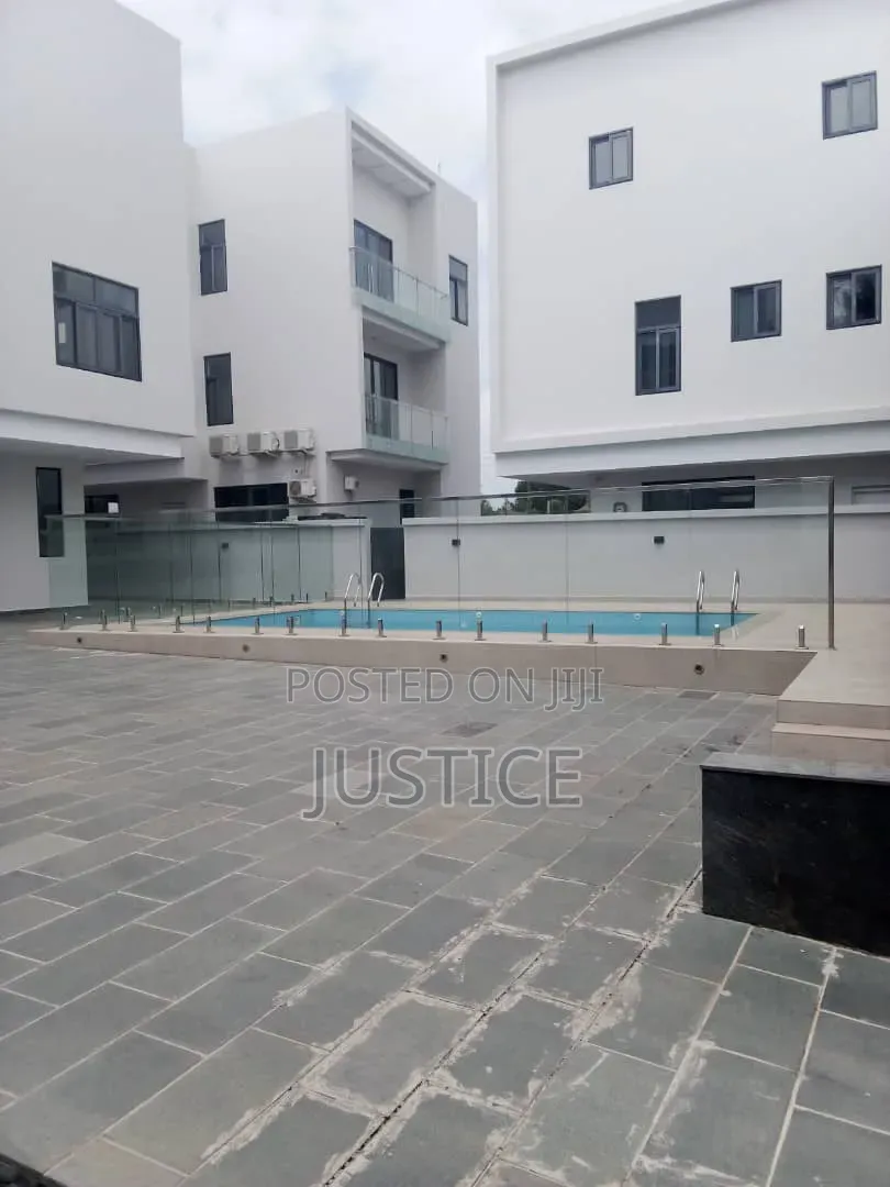 4bdrm Townhouse / Terrace in East Legon, A&C Mall Area for rent in A&C Mall Area