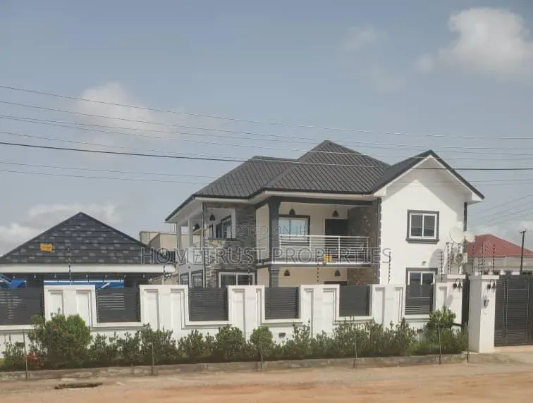 5bdrm Duplex in Hastso, Antis for sale in Antis