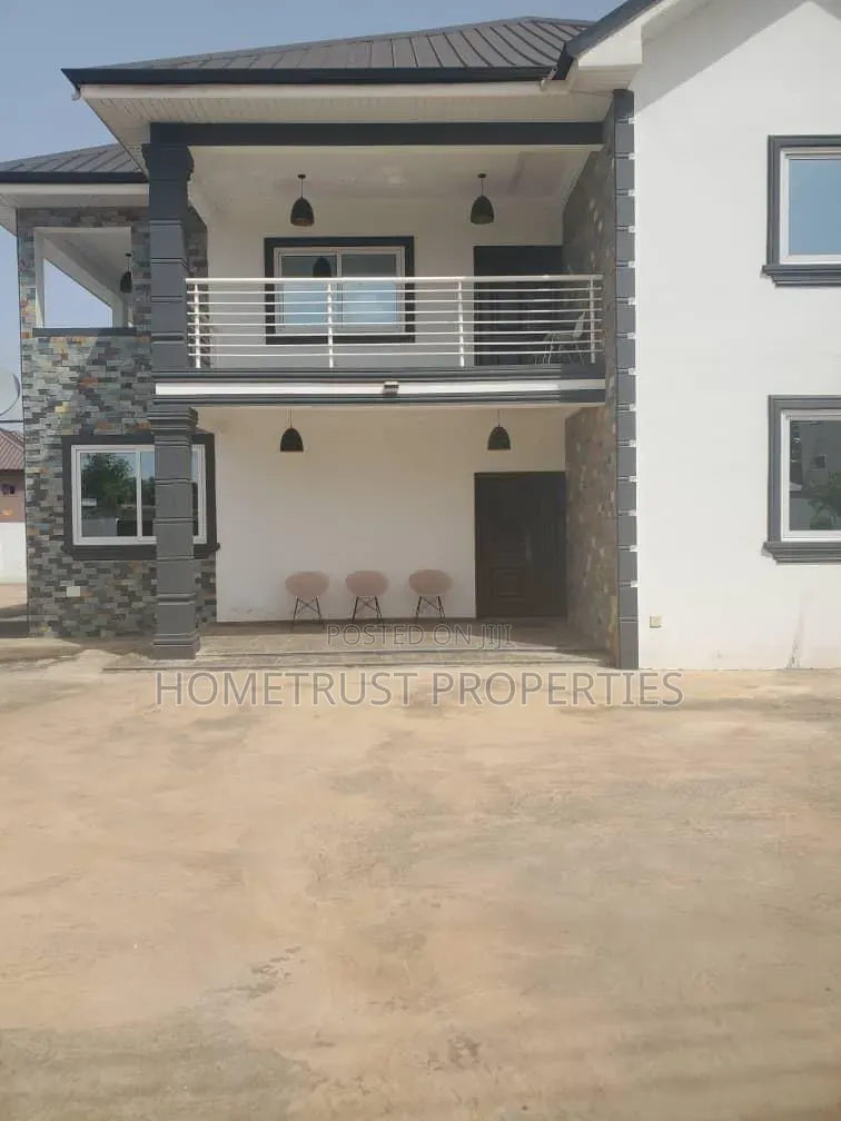 5bdrm Duplex in Hastso, Antis for sale in Antis
