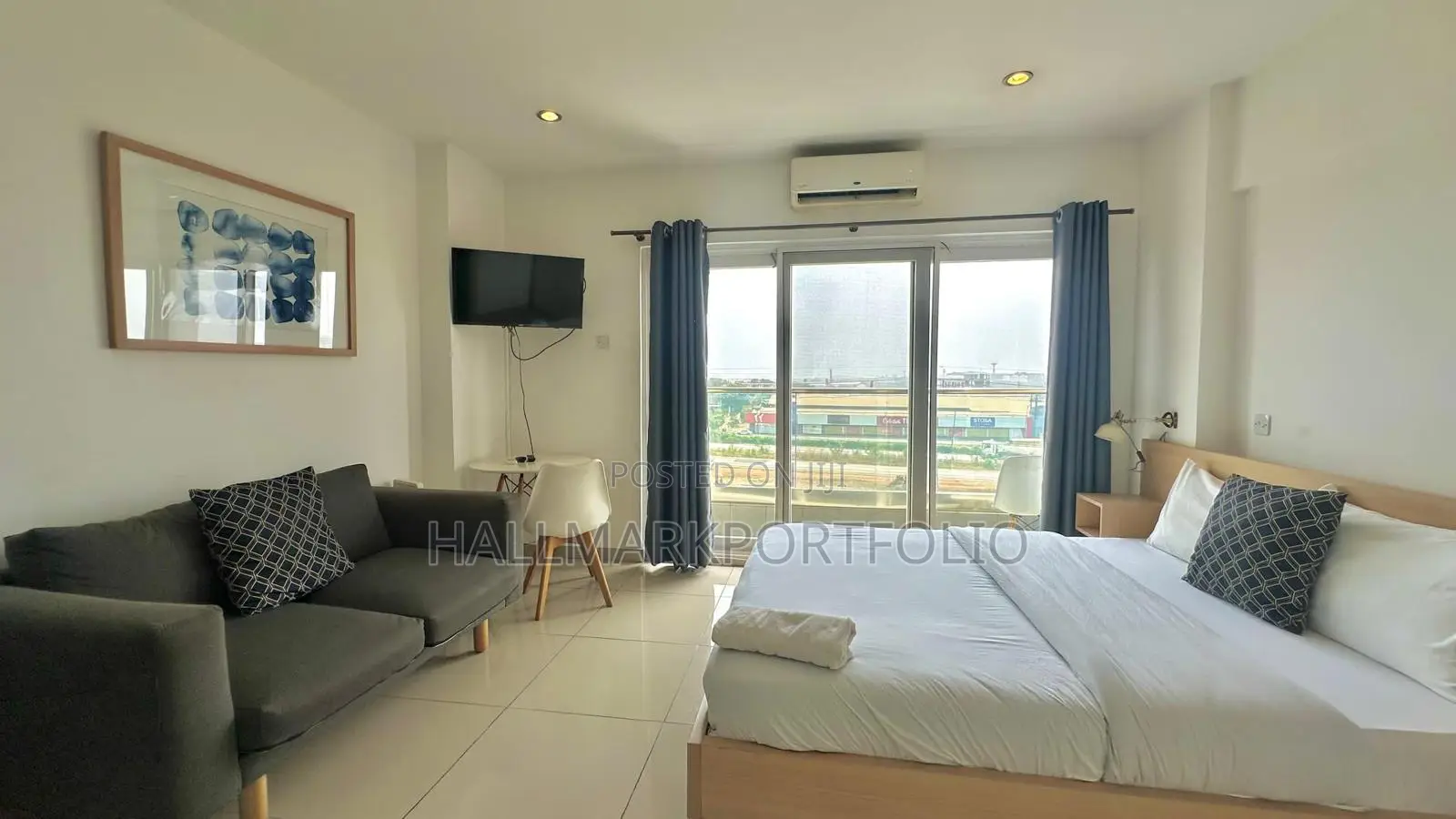 Furnished 1bdrm Apartment in The Gallery, East Legon for sale in East Legon