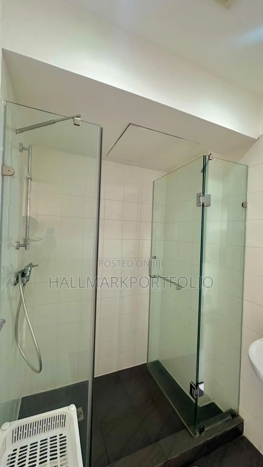 Furnished 1bdrm Apartment in The Gallery, East Legon for sale in East Legon
