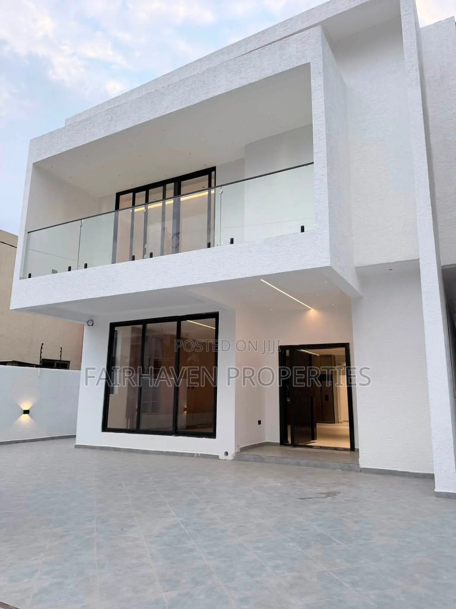 4bdrm House in Fairhaven, East Legon for sale in East Legon