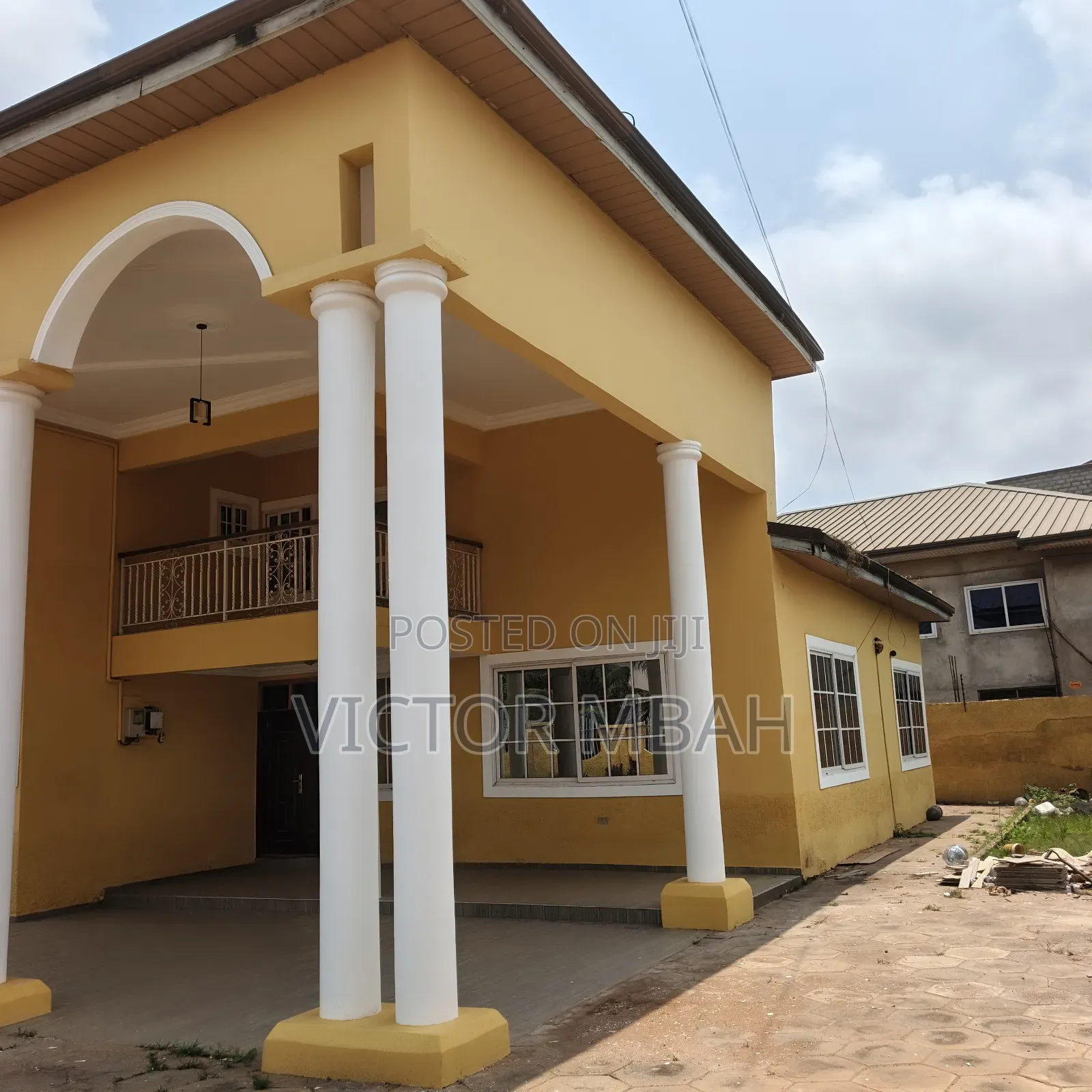 4bdrm Duplex in Community 25 Tema for rent in Community 25