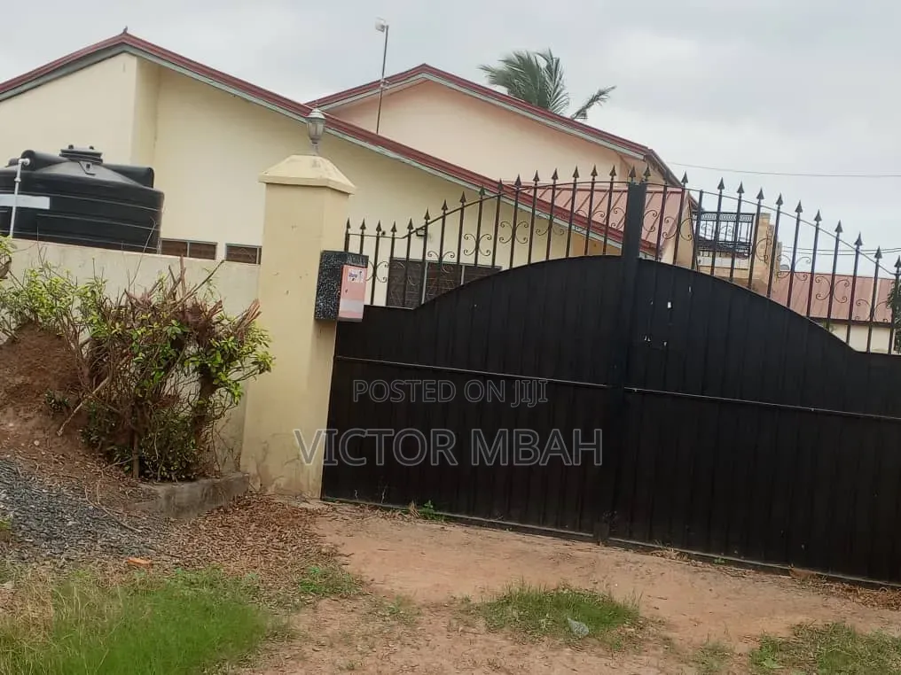 5bdrm House in Community 25 Tema for rent in Community 25