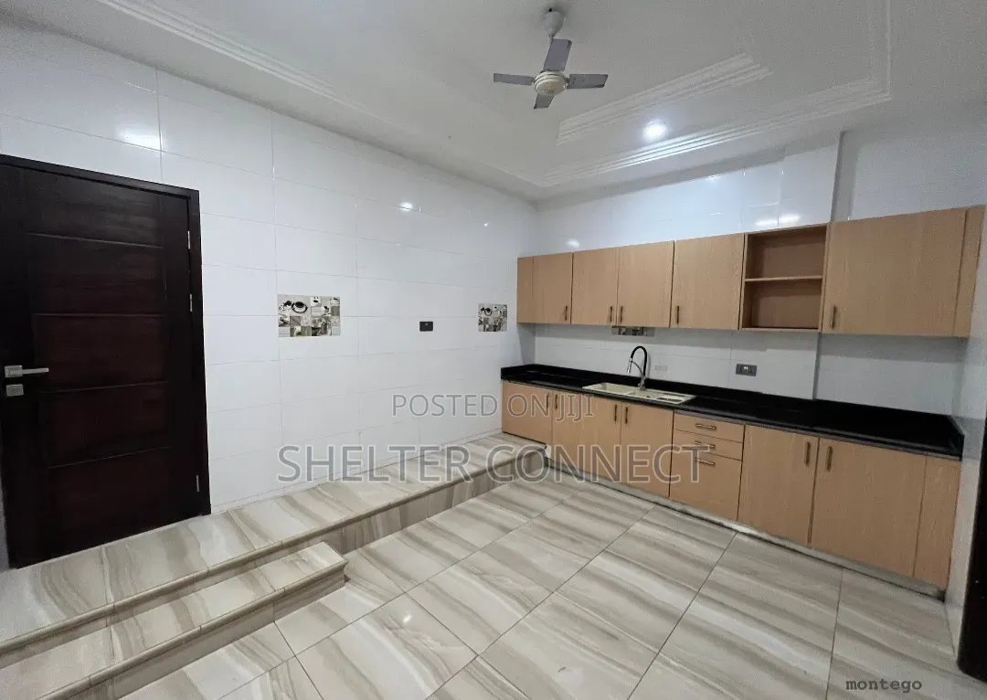 2bdrm Apartment in East Legon, American House for rent in American House