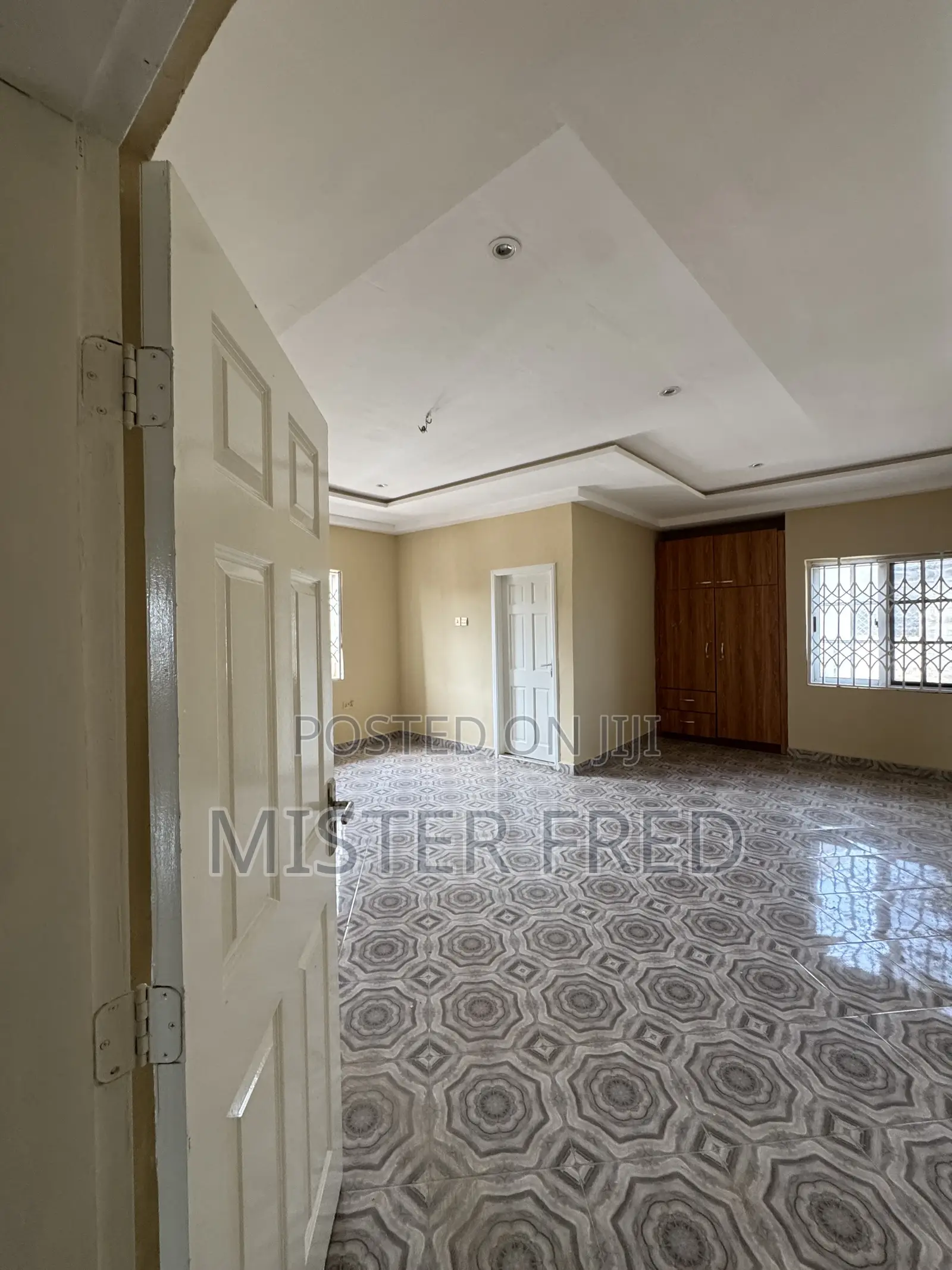 2bdrm Apartment in Redtop, Weija for rent in Weija