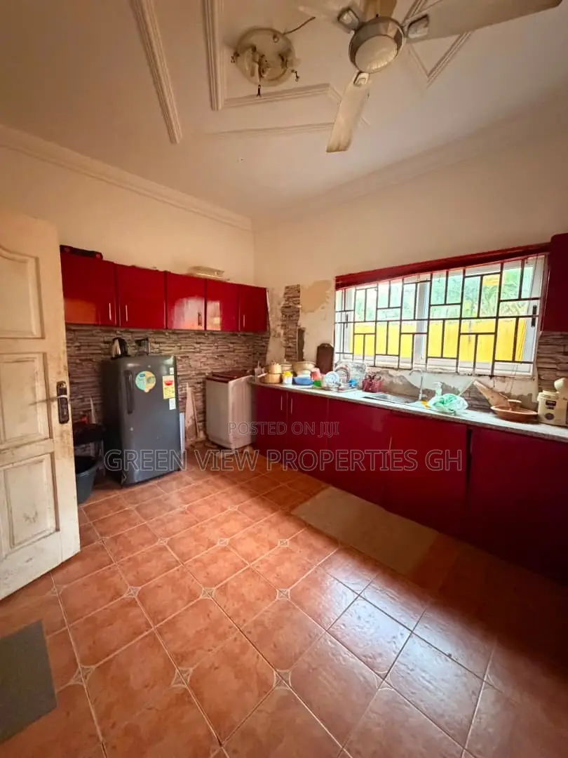 4bdrm House in West Hills Mall Area for sale in West Hills Mall Area