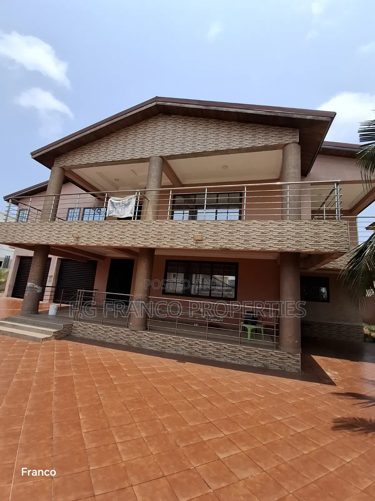 7bdrm House in Kg Franco Properties, Baatsona Total for rent in Baatsona Total