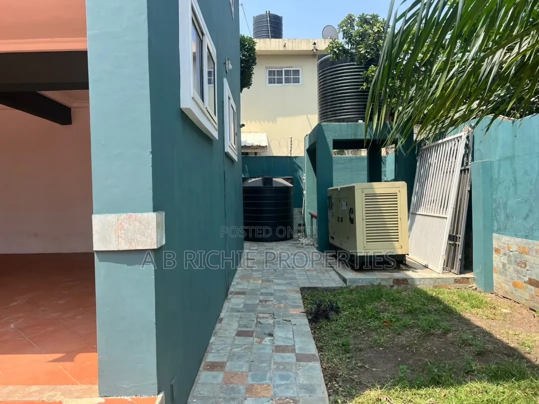 8bdrm Mansion in Ab Richie Properties, Tseaddo for rent in Tseaddo