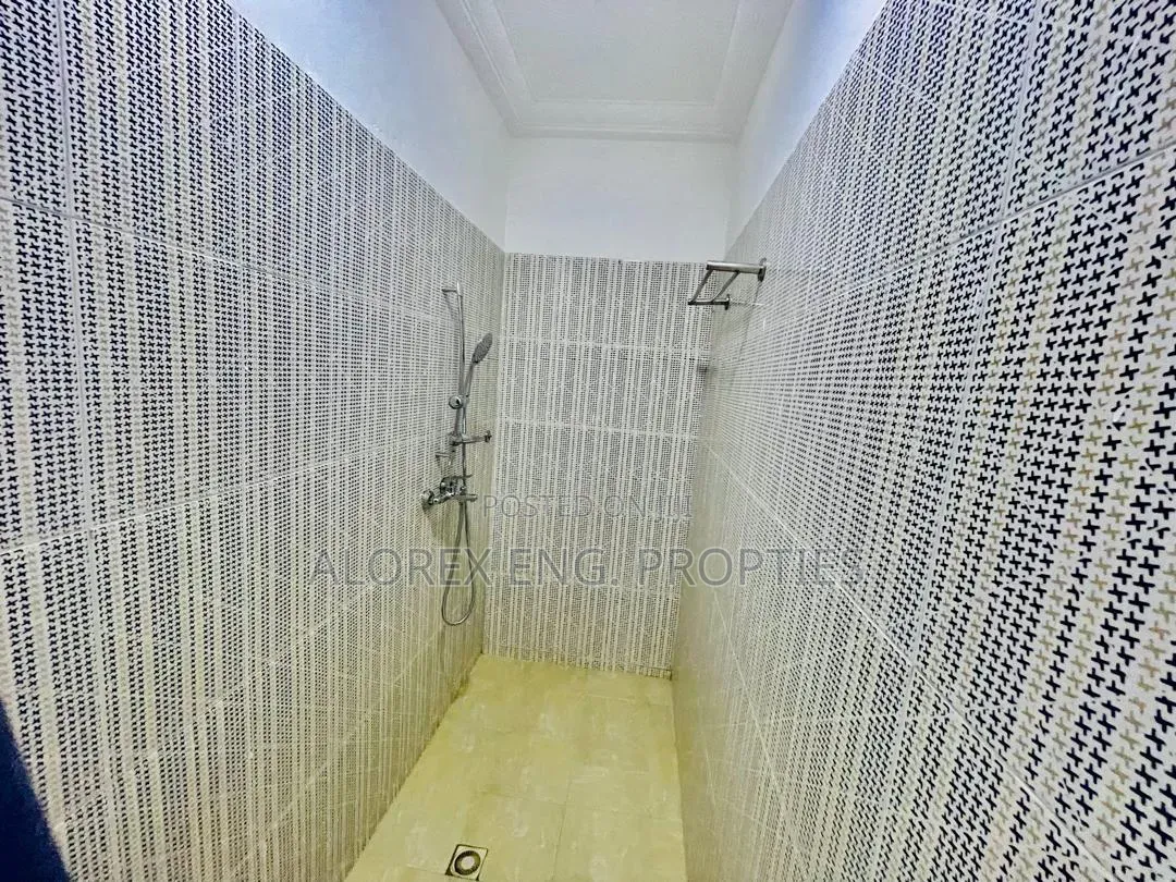 3bdrm Duplex in Teiman Abokobi, Pentecost for rent in Pentecost