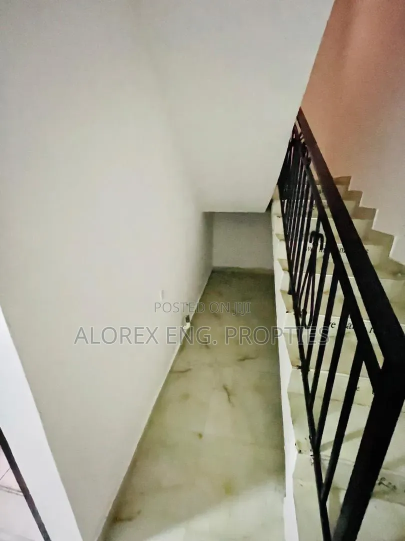 3bdrm Duplex in Teiman Abokobi, Pentecost for rent in Pentecost