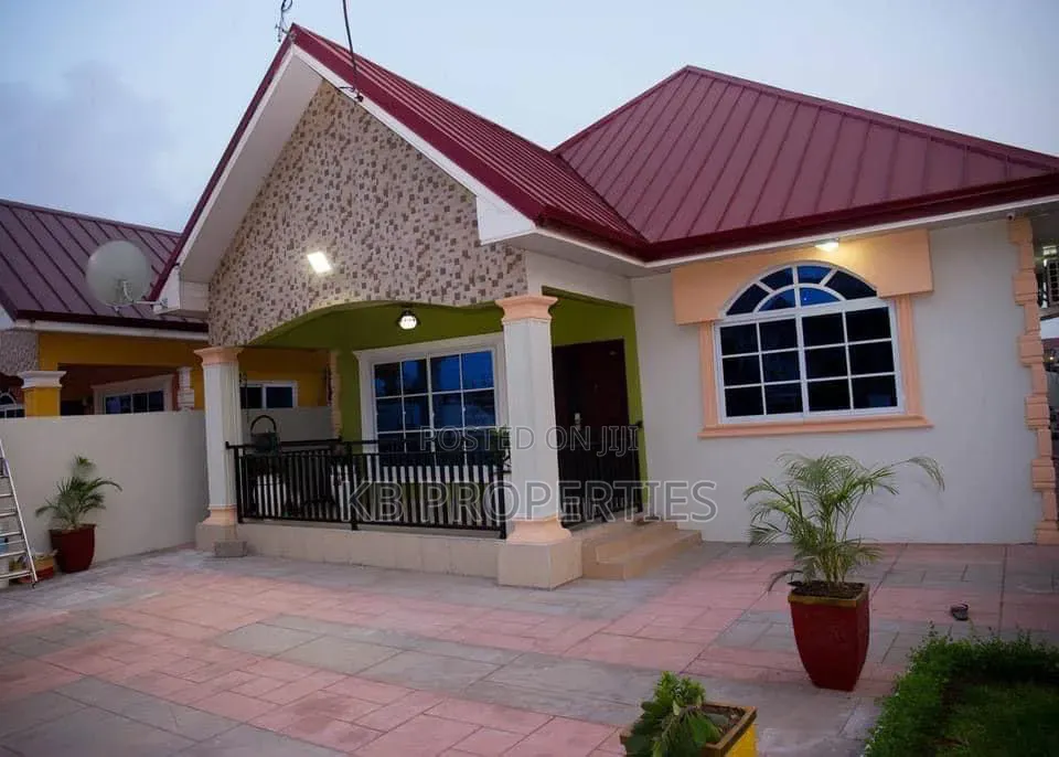 4bdrm House in Kb Properties, Baatsona Total for rent in Baatsona Total