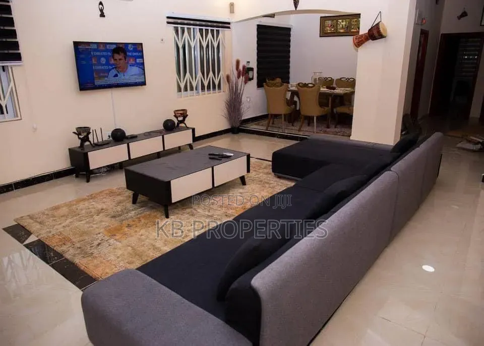 4bdrm House in Kb Properties, Baatsona Total for rent in Baatsona Total