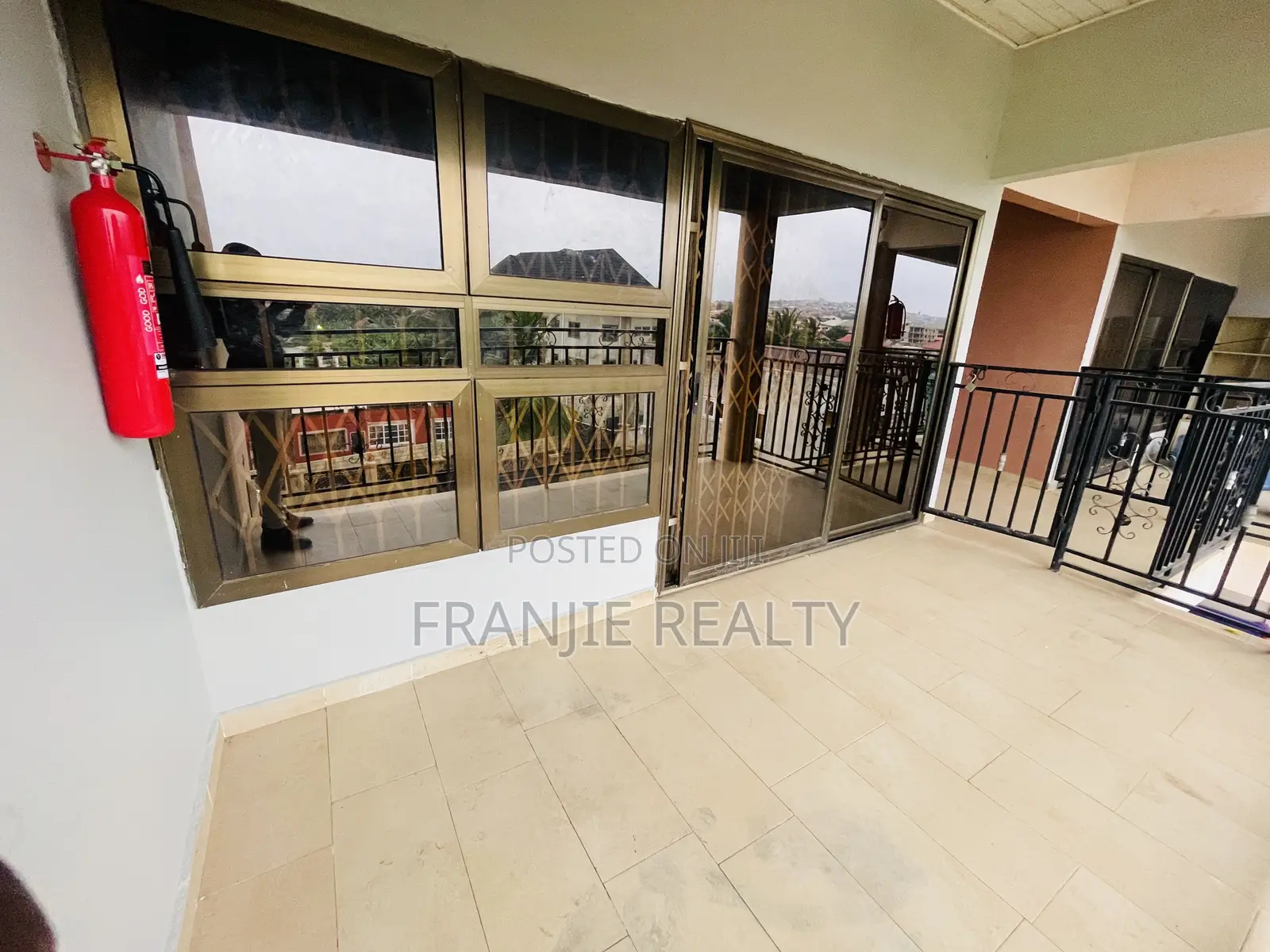 3bdrm Apartment in Franjie Realty, West Hills Mall Area for rent in West Hills Mall Area
