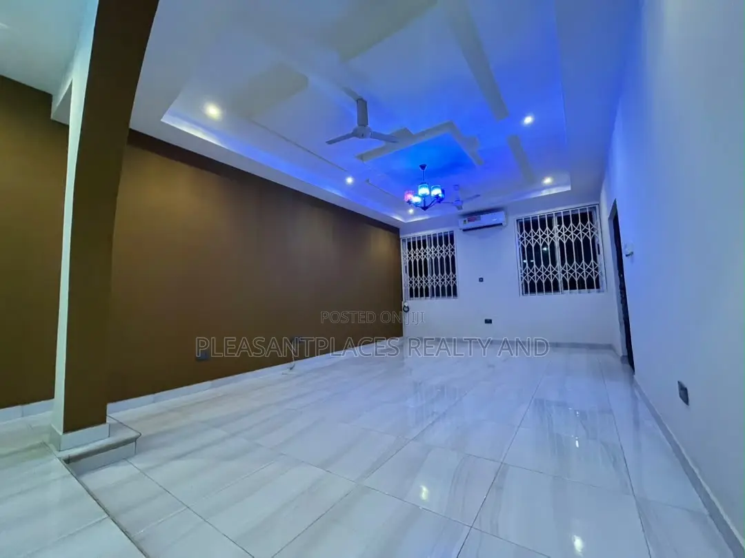 2bdrm Apartment in Pleasantplaces And, East Legon for rent in East Legon
