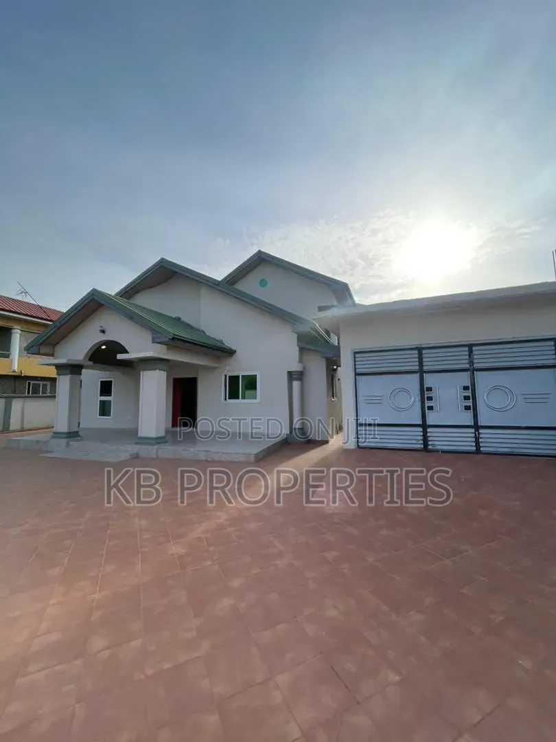 4bdrm House in Kb Properties, Baatsona Total for rent in Baatsona Total