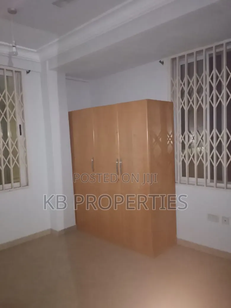 2bdrm Apartment in Kb Properties, Baatsona Total for rent in Baatsona Total