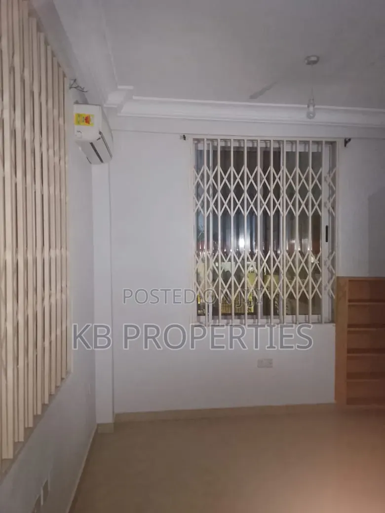 2bdrm Apartment in Kb Properties, Baatsona Total for rent in Baatsona Total