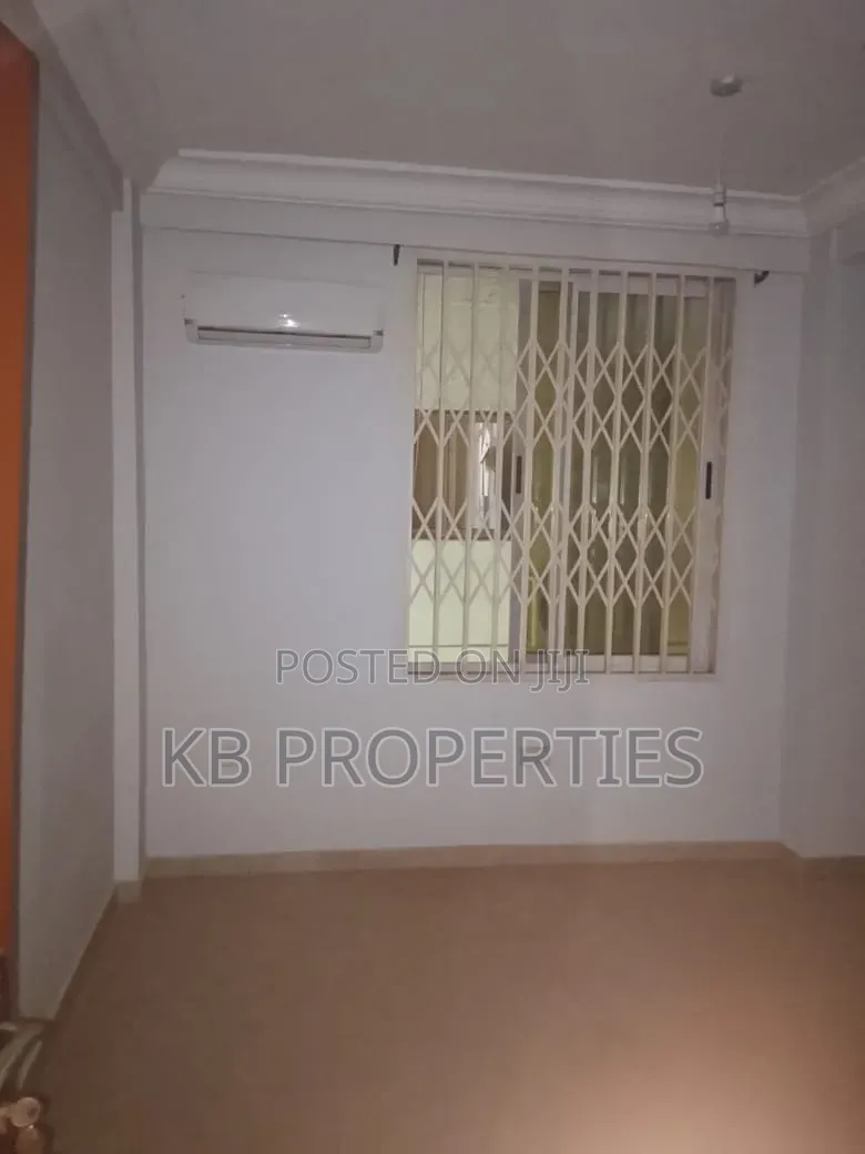 2bdrm Apartment in Kb Properties, Baatsona Total for rent in Baatsona Total