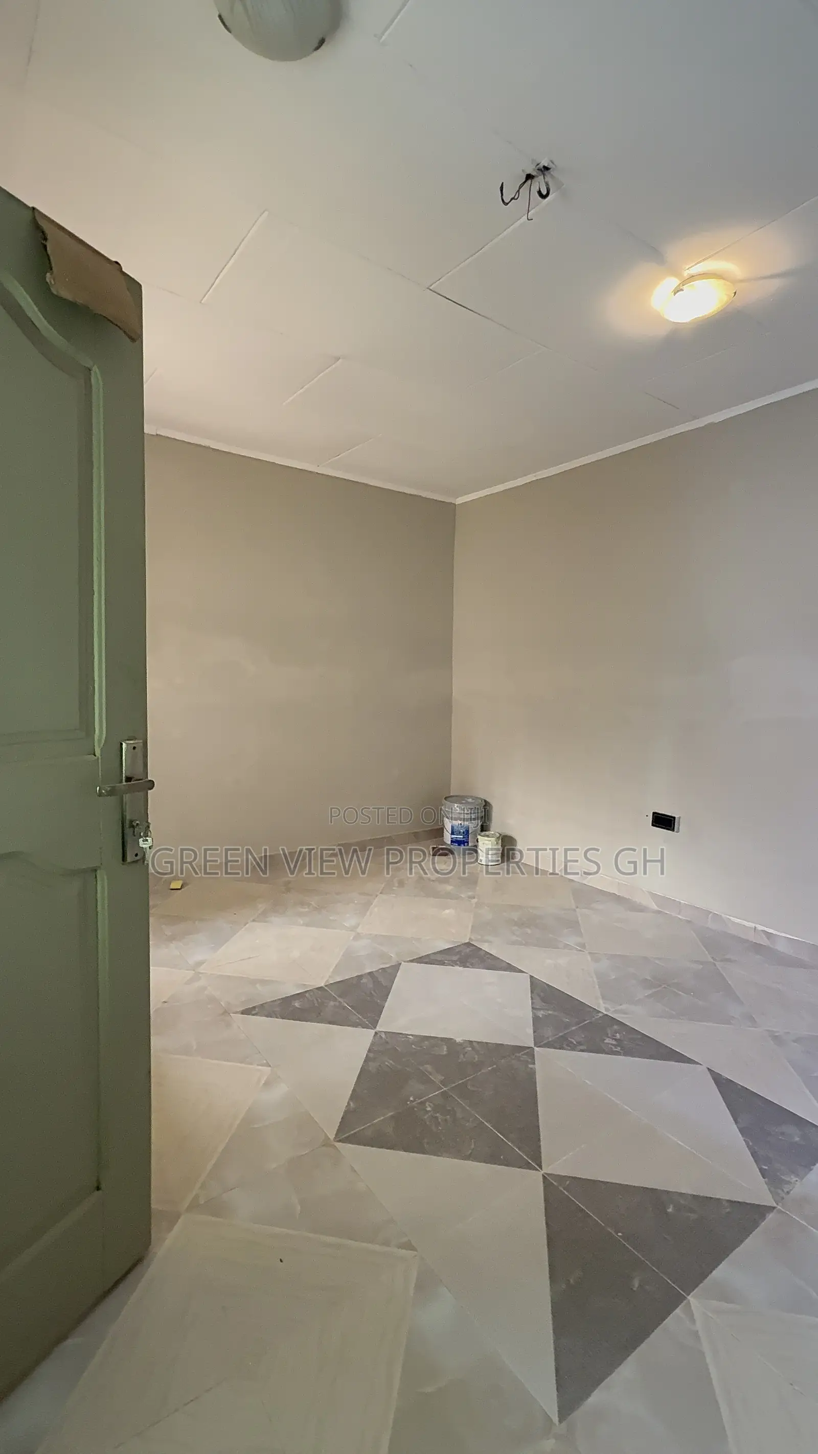 1bdrm Apartment in West Hills Mall Area for rent in West Hills Mall Area