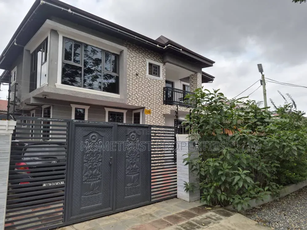Furnished 4bdrm Duplex in Amasaman Wachild for sale in Amasaman