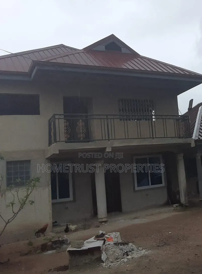 4bdrm Duplex in Amasaman Ashaleja for sale in Amasaman