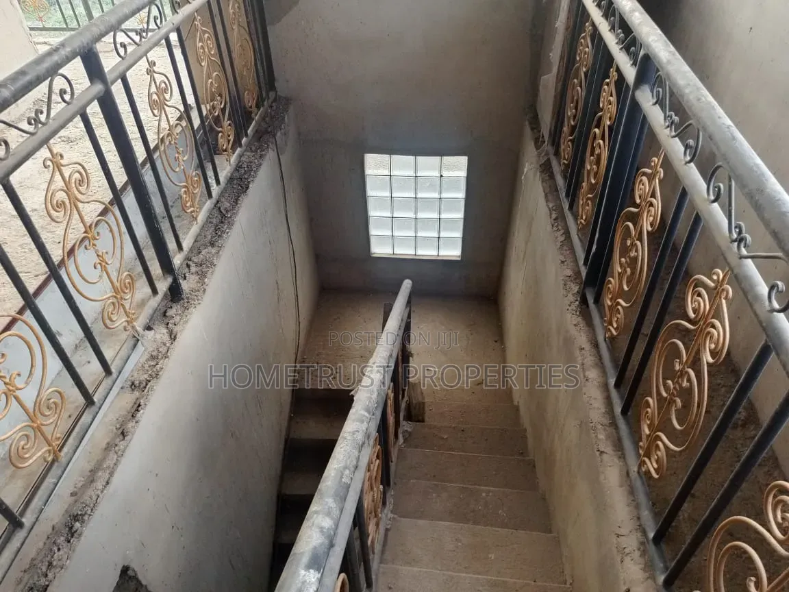 4bdrm Duplex in Amasaman Ashaleja for sale in Amasaman