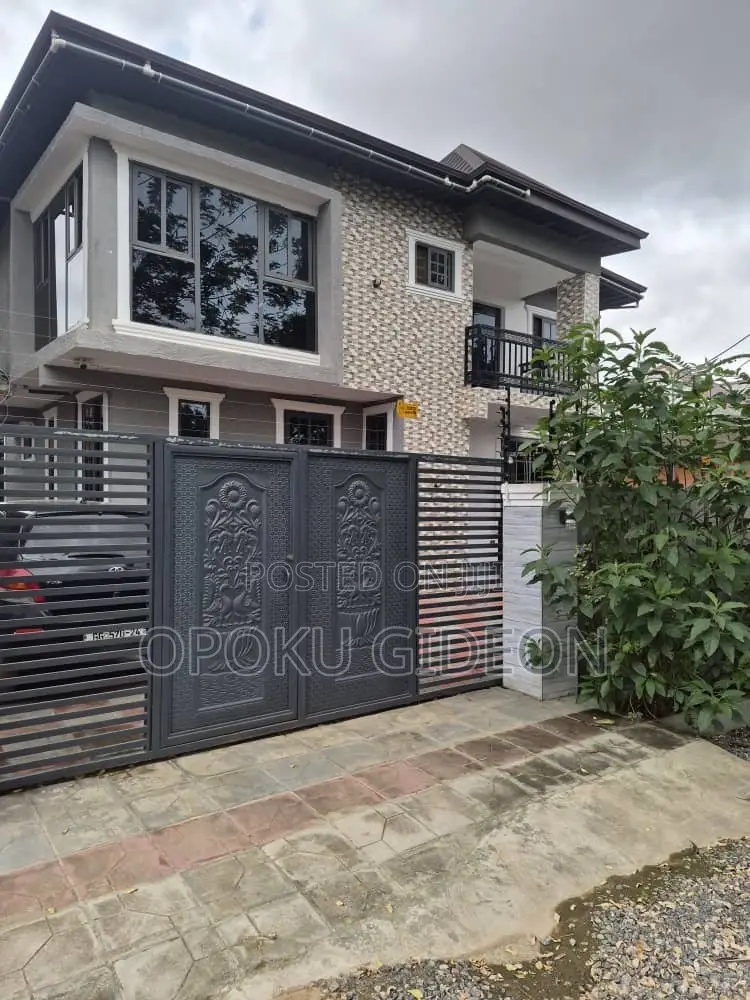 4bdrm House in Macedonia, Amasaman for sale in Amasaman