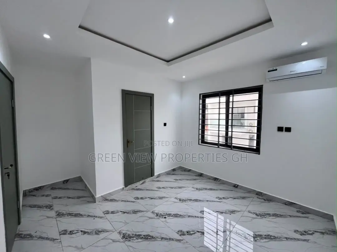 2bdrm Townhouse / Terrace in Ashaley Botwe for rent in Ashaley Botwe